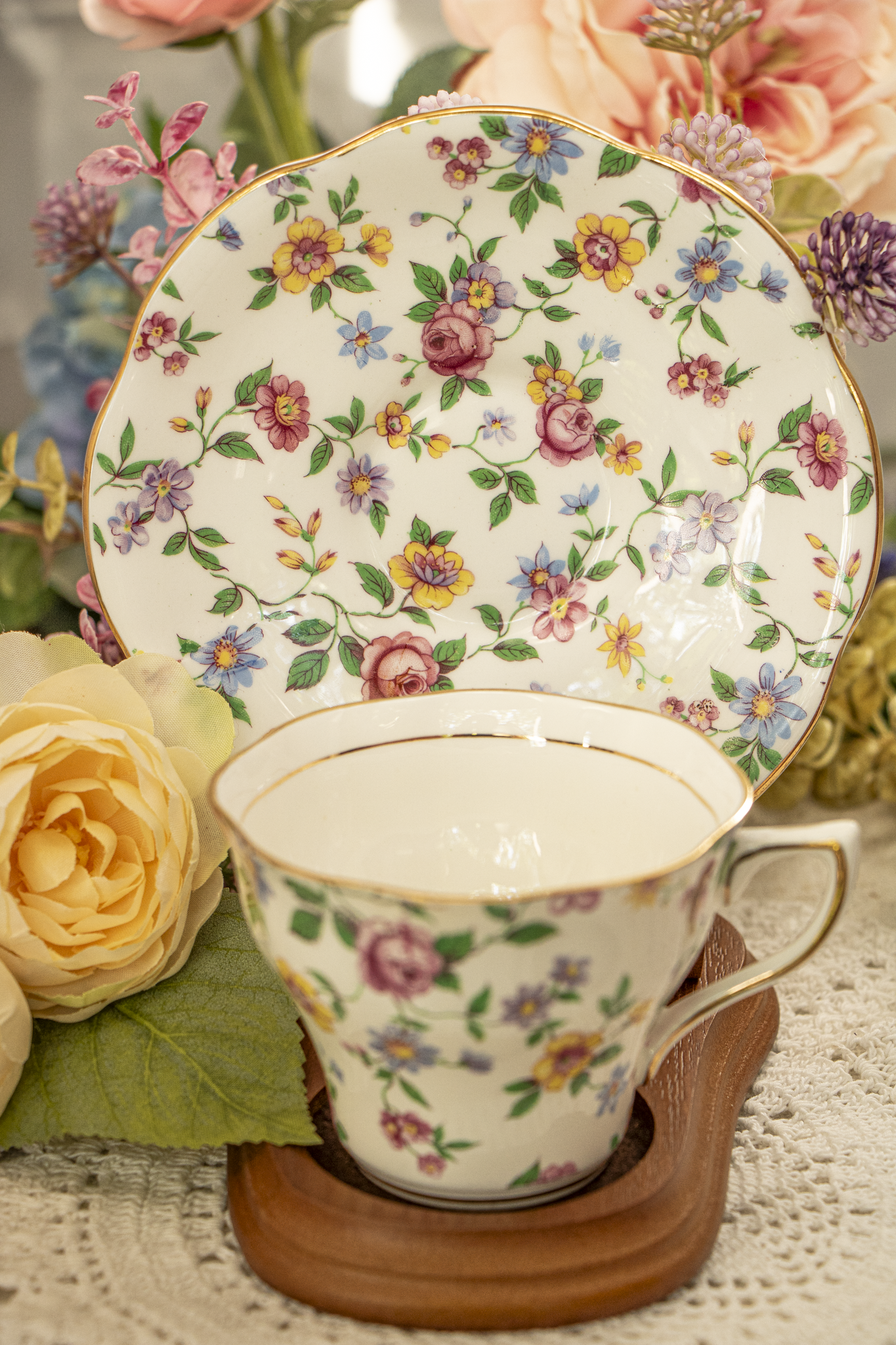Rosina Bone China Teacup & Saucer – Chintz Floral Pattern #5065