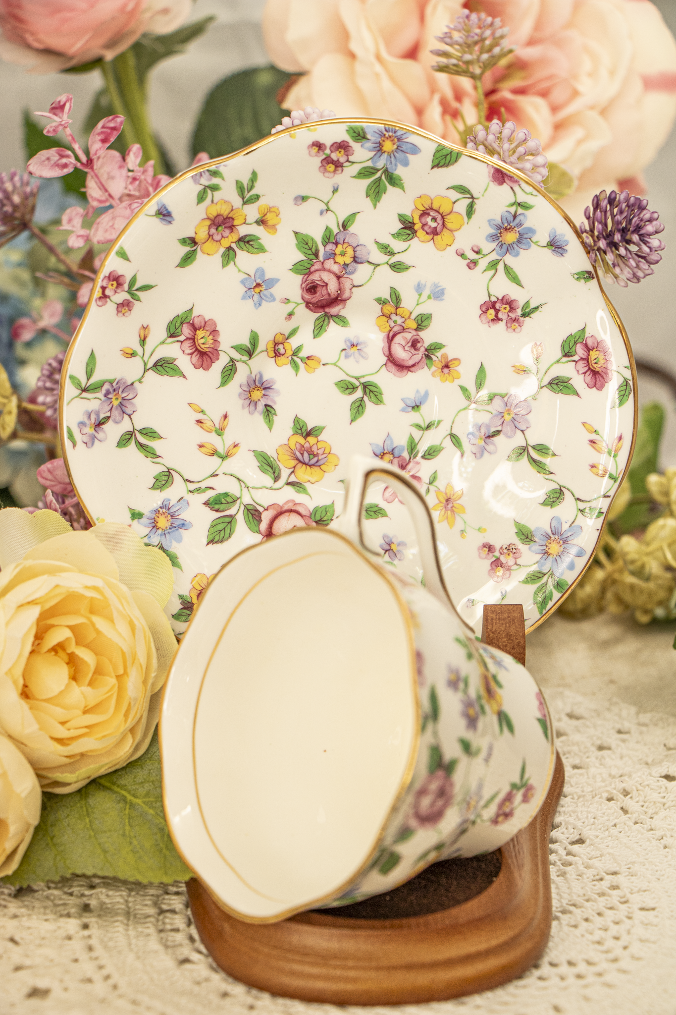 Rosina Bone China Teacup & Saucer – Chintz Floral Pattern #5065