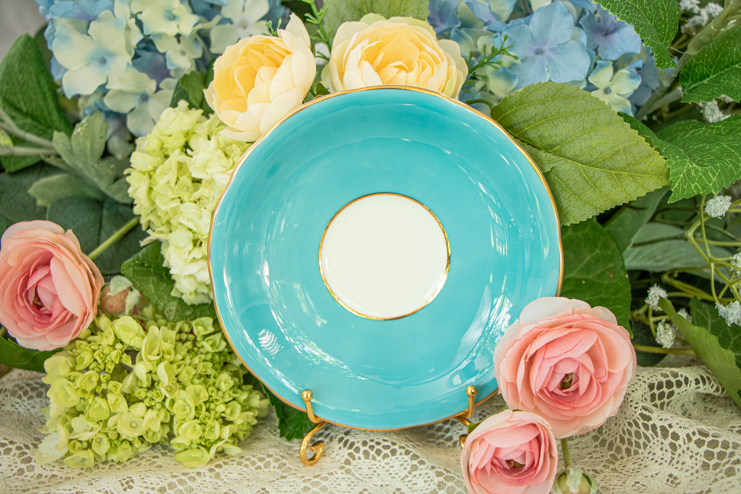 Aynsley Turquoise & Gold Scrollwork Teacup and Saucer — Fine Bone China, Made in England
