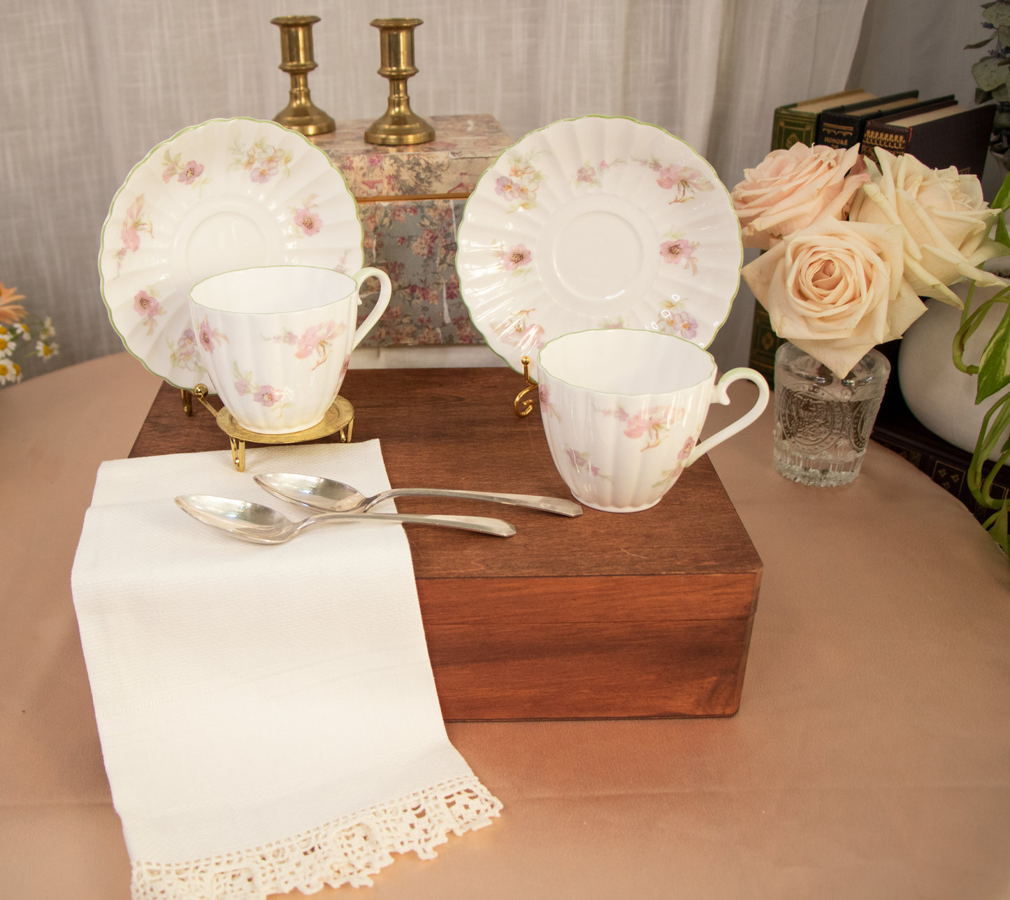 Pastel Garden Tea Set – Enchanted Moments for Two