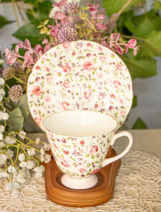 Crownford Bone China Teacup & Saucer – Pink Roses Chintz – Made in England