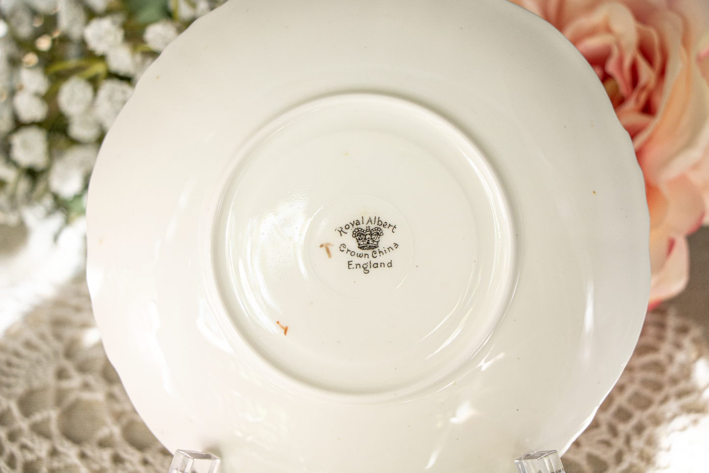 Royal Albert Crown China Teacup and Saucer Set – Floral Panels – 1927-1935