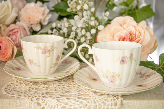 Pastel Garden Tea Set – Enchanted Moments for Two