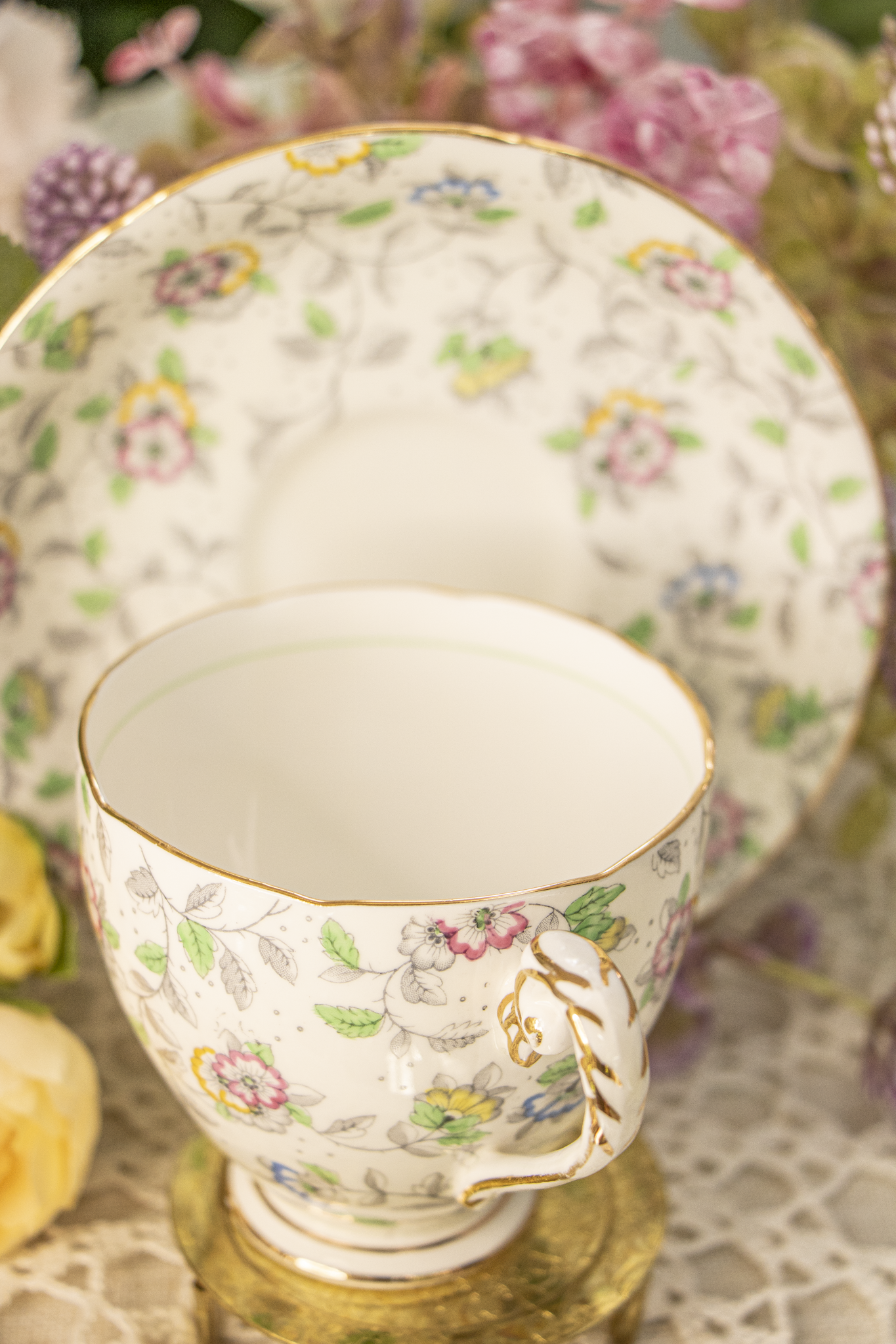 Royal Grafton Bone China Cup & Saucer – Pattern 6506 – England – Excellent Condition