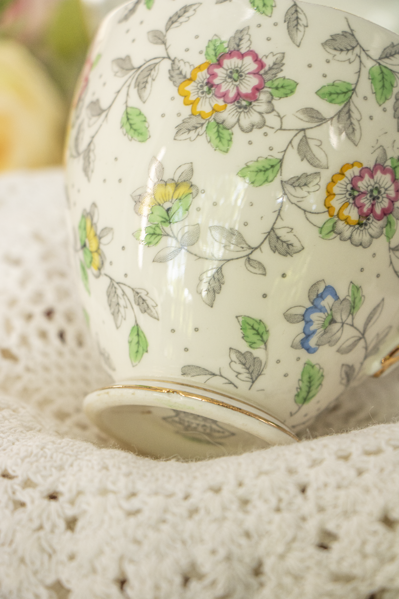 Royal Grafton Bone China Cup & Saucer – Pattern 6506 – England – Excellent Condition