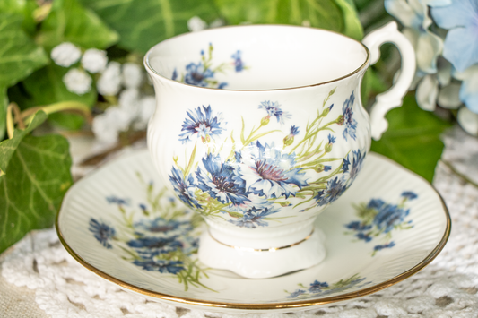 Elizabethan Staffordshire Teacup and Saucer – Blue Cornflower – Excellent Condition