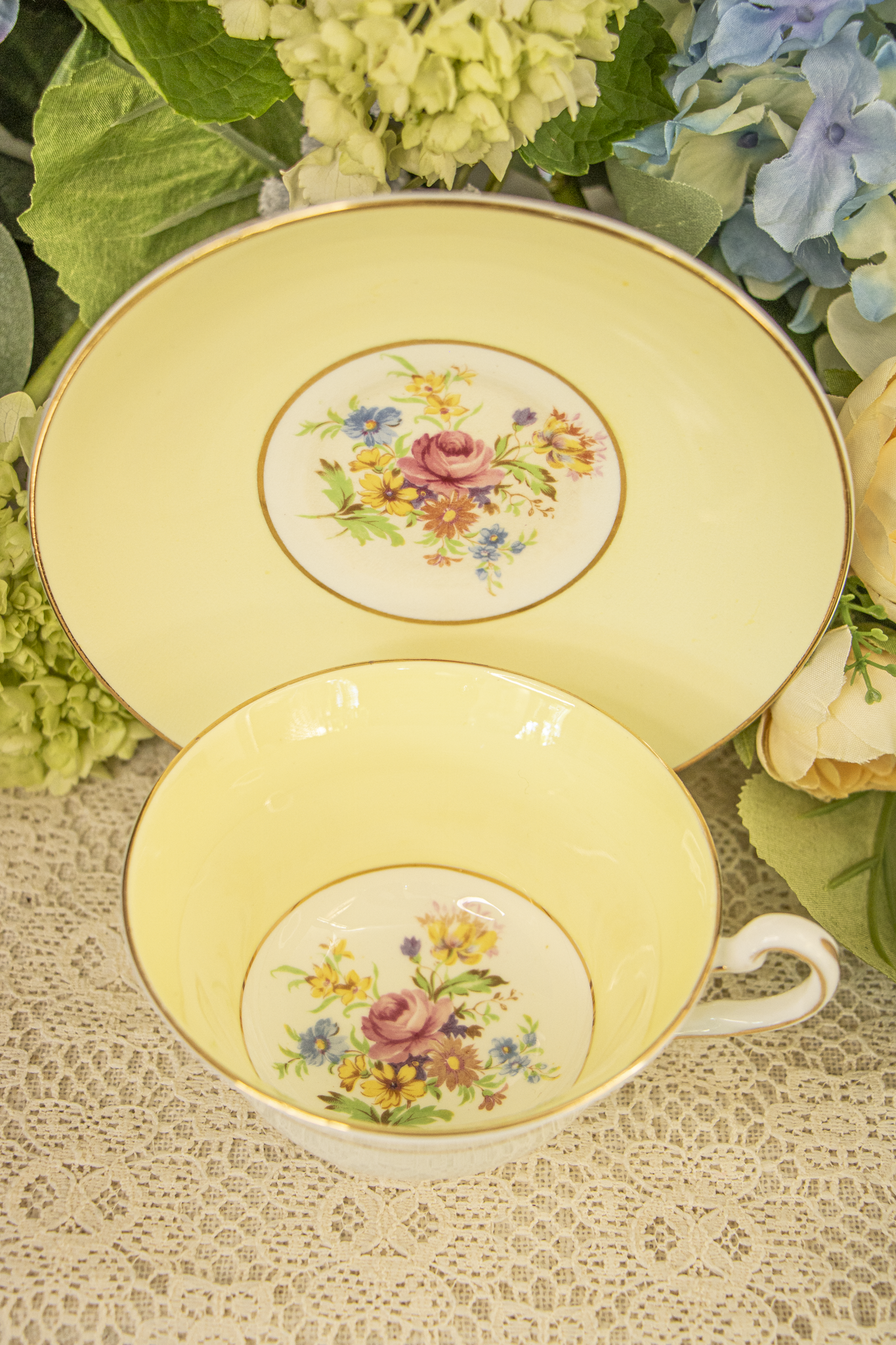 Rosina Bone China Teacup & Saucer – Yellow Rim with Floral Center – Made in England