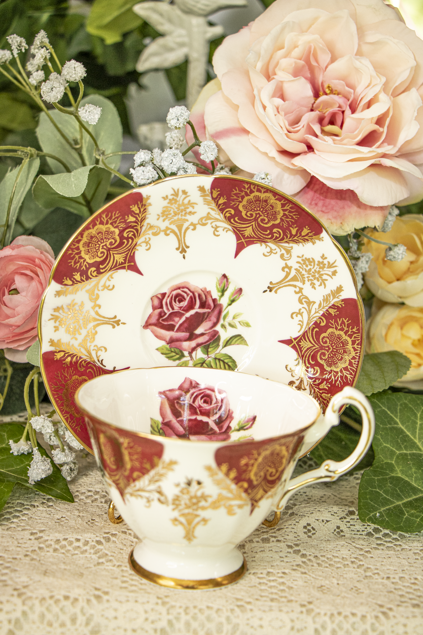Paragon Fine Bone China Teacup and Saucer – Deep Red, Gold Filigree, and Rose Motif – Mint Condition