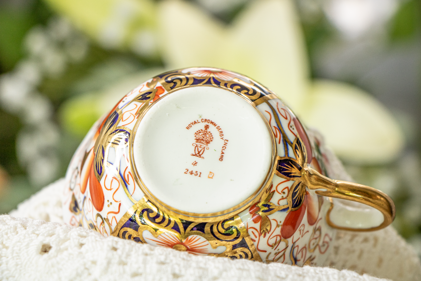 Royal Crown Derby "Old Imari" 2451 Teacup and Saucer – Antique 1929, Excellent Condition