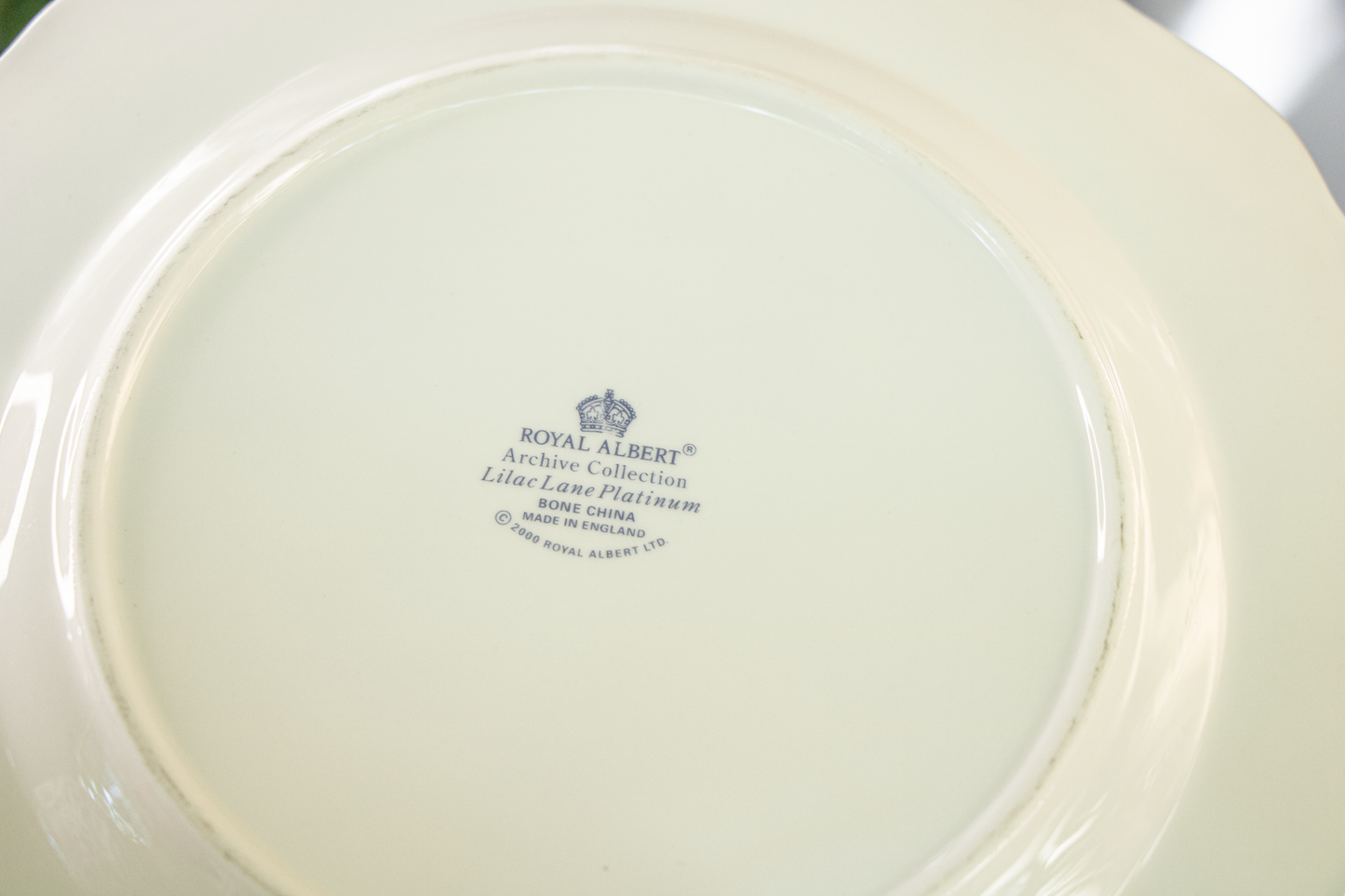 Royal Albert “Lilac Lane Platinum” – Set of 3 Bone China Plates (Excellent Condition)