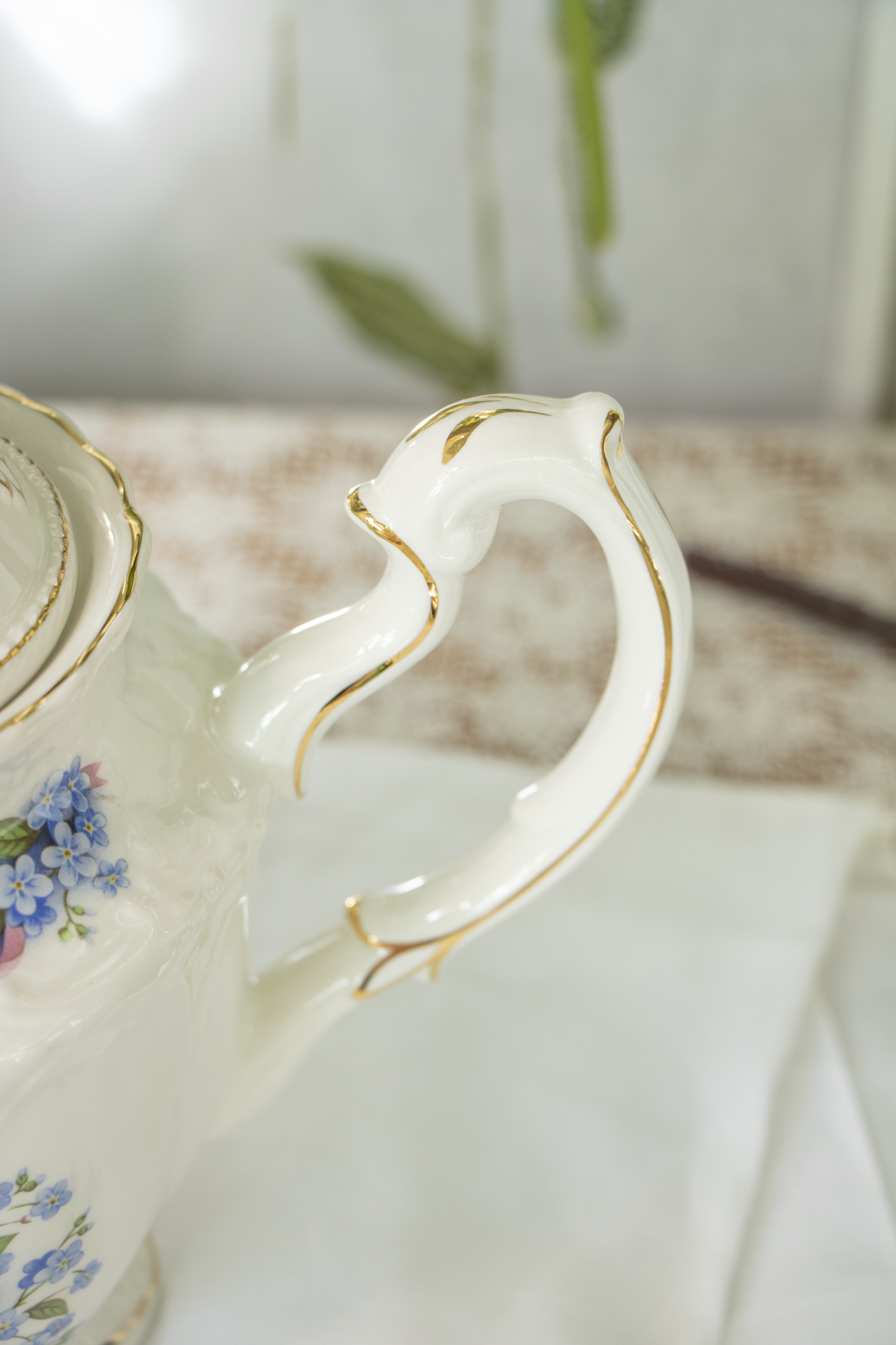 A Garden of Memories – Crown Dorset ‘Forget-Me-Not’ Tea Set