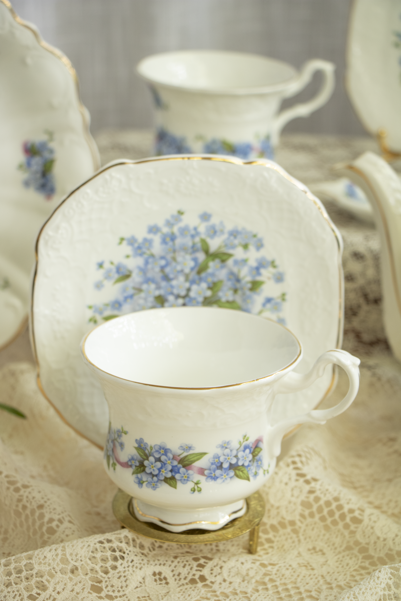 A Garden of Memories – Crown Dorset ‘Forget-Me-Not’ Tea Set