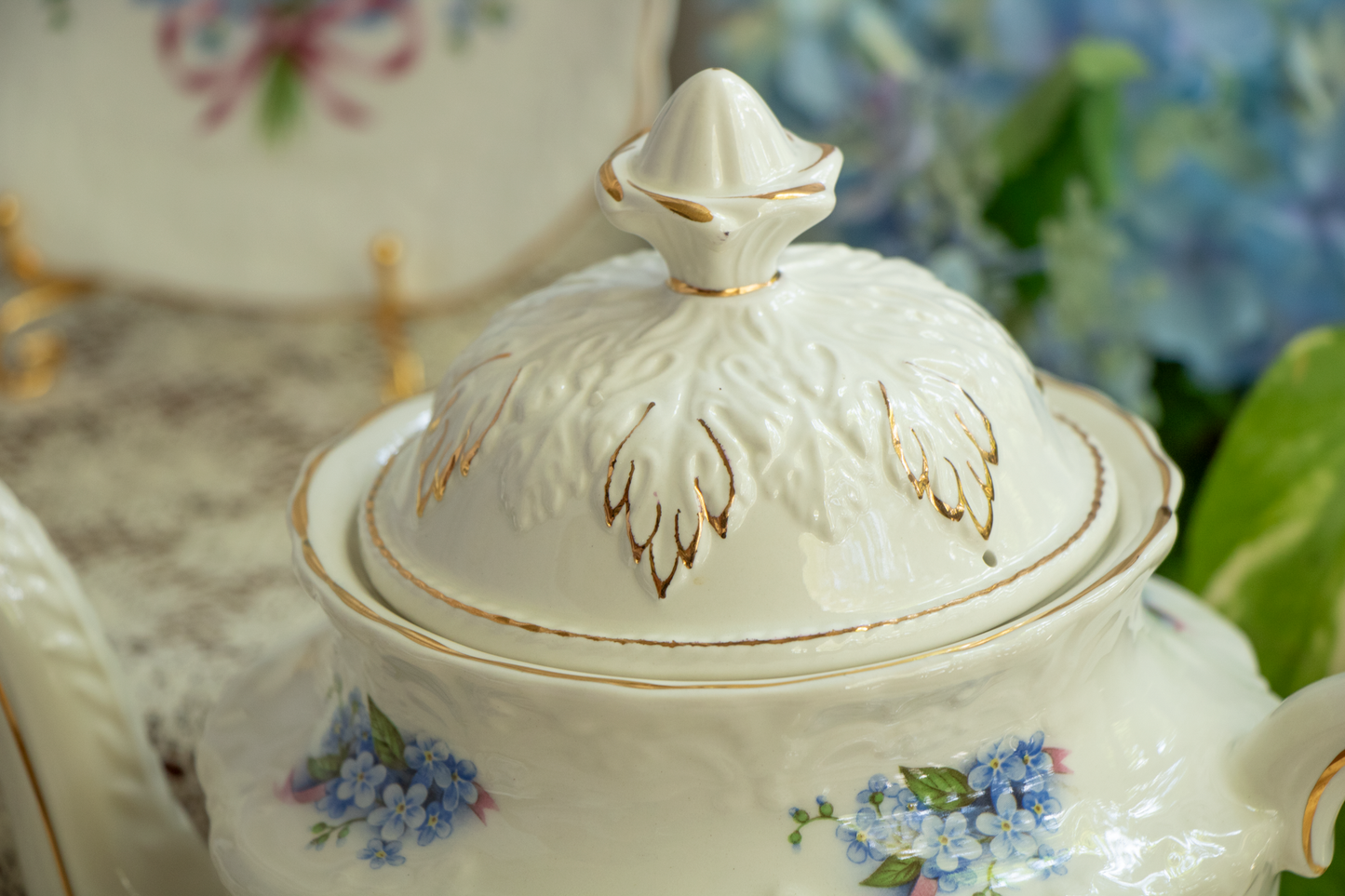 A Garden of Memories – Crown Dorset ‘Forget-Me-Not’ Tea Set
