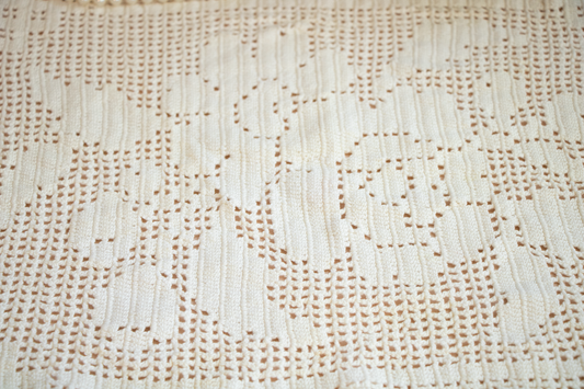 Handmade Vintage Filet Crochet Lace Panel – Floral Motif, Cream Cotton, 18"x14"